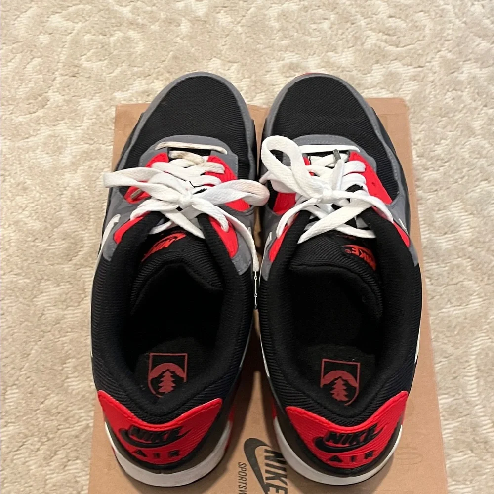 Nike Men's Air Max 90 Size 11 Black Infrared - Picture 5 of 9